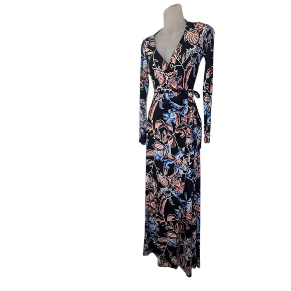Rachel Pally Harlow Maxi Wrap Dress NWT Size M Black Floral Long Sleeve V-Neck - Picture 3 of 11